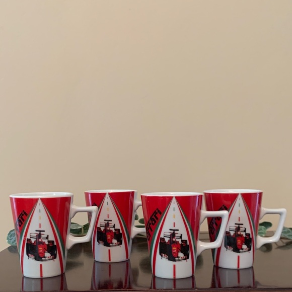 📌 Ferrari Red Champion Mug Collection - Picture 4 of 5